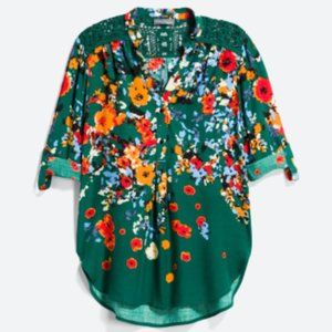 MARKET & SPRUCE - Kilani Contrast Back Detail Top